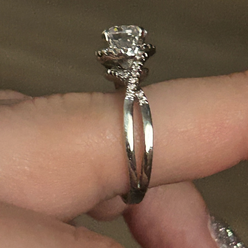 Moisanite & Sterling silver ring - Picture 3 of 5